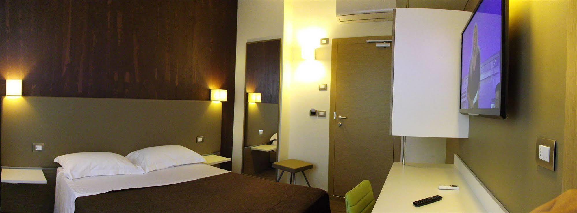 Toscana Hotel 3*